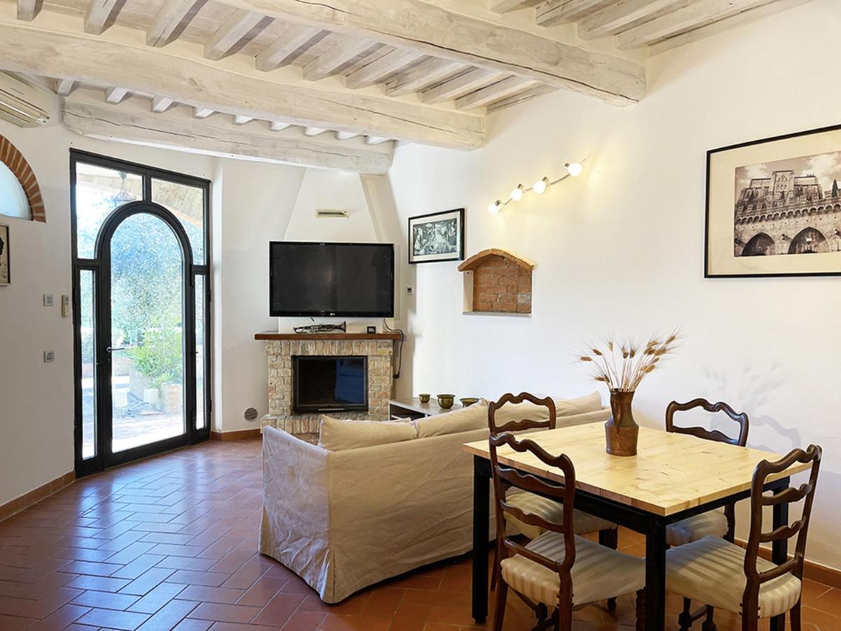 Appartamento Con Piscina E Giardino A Siena Dış mekan fotoğraf
